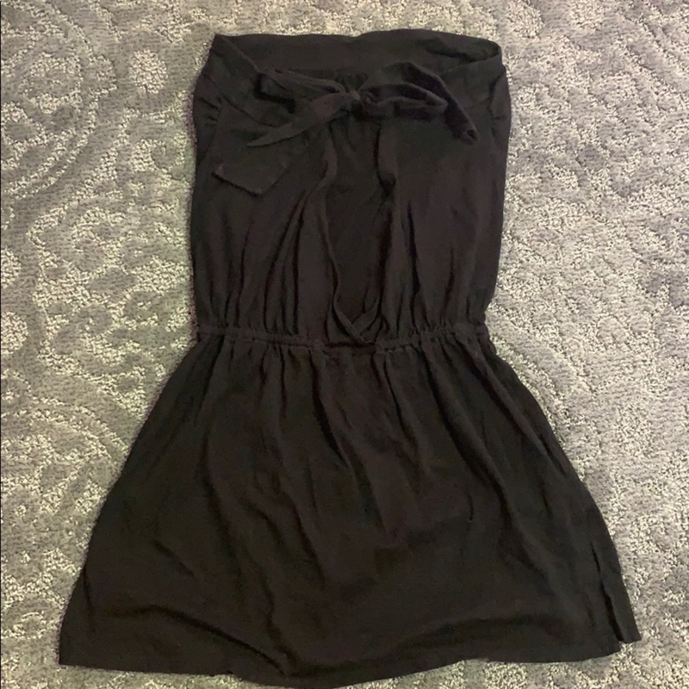 strapless dress